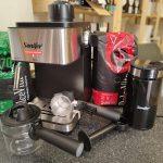 Kavos aparato, kavos pupelių ir kavamalės akcija